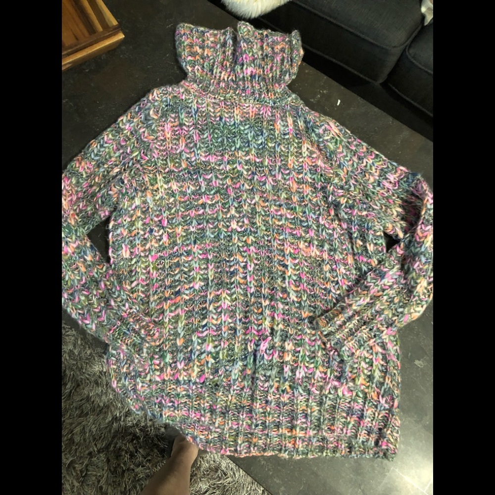 NWOT Westport Crochet Sweater medium